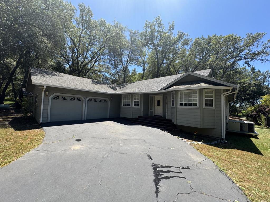 1388 Kenney Drive Property Photo