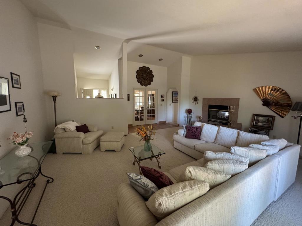 1388 Kenney Drive Property Photo 2