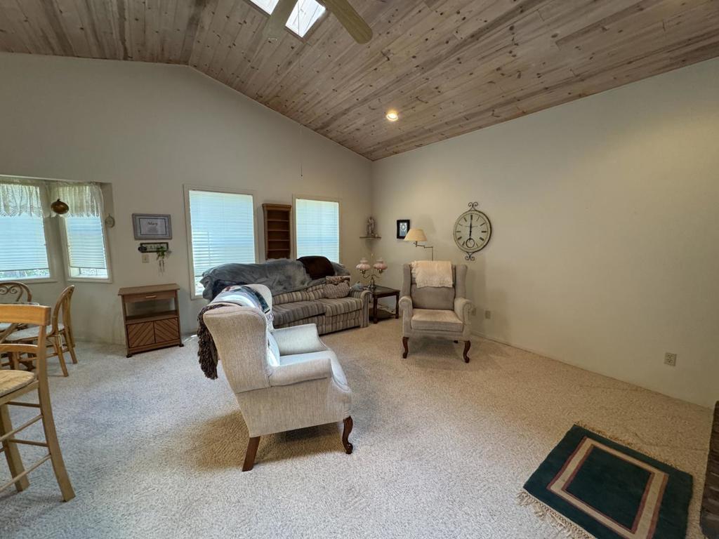 1388 Kenney Drive Property Photo 13