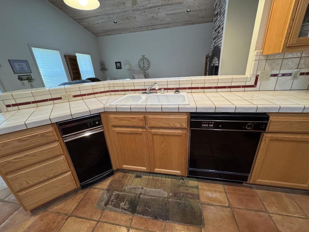1388 Kenney Drive Property Photo 18