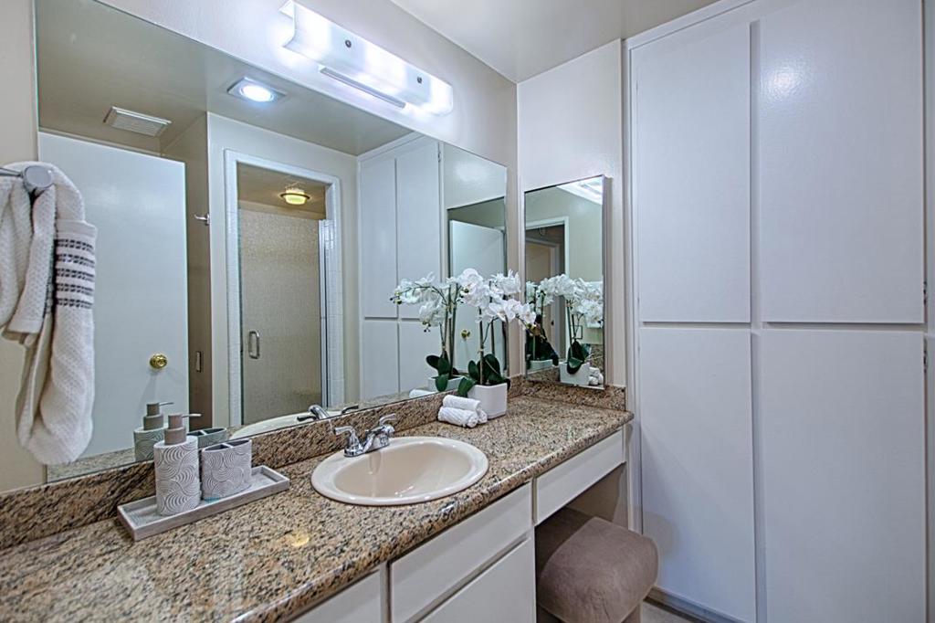 50 Mounds Road 105 Property Photo 12