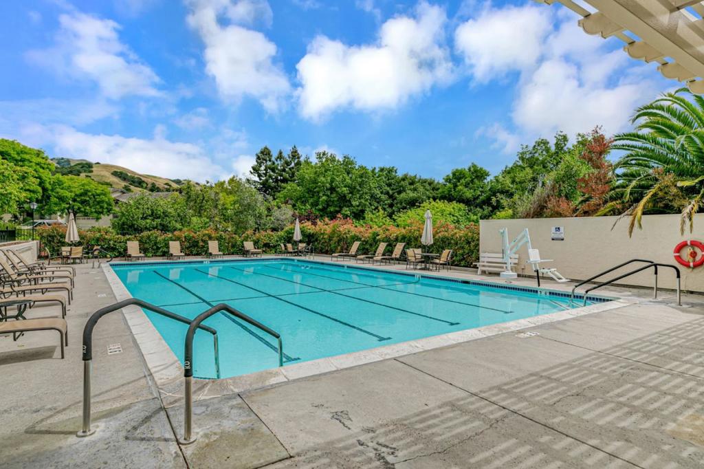 5237 Cribari Property Photo 29