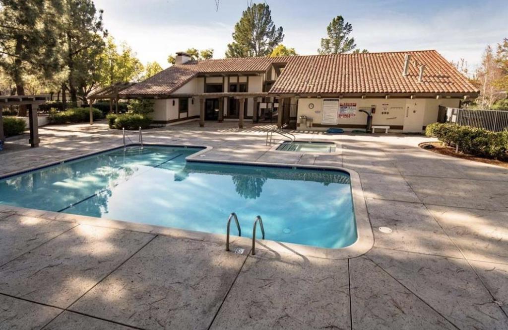 5237 Cribari Property Photo 30