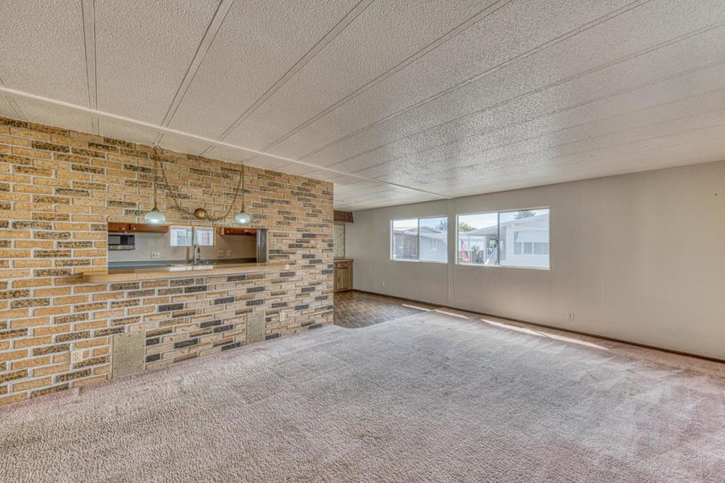 150 Kern Street 92 Property Photo 8