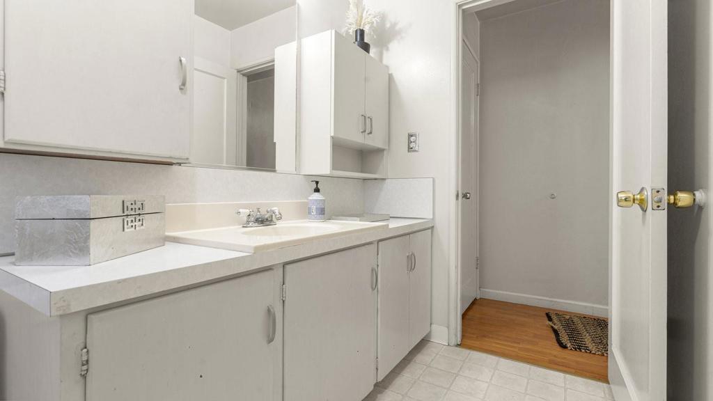 21685 Olive Avenue Property Photo 18