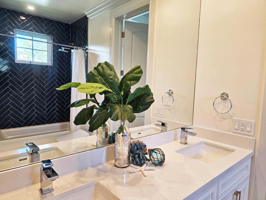 1516 Los Montes Drive Property Photo 26