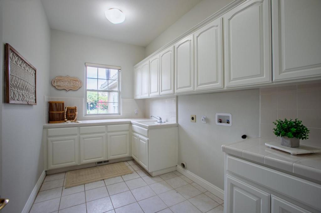 10746 Green Valley Drive Property Photo 39