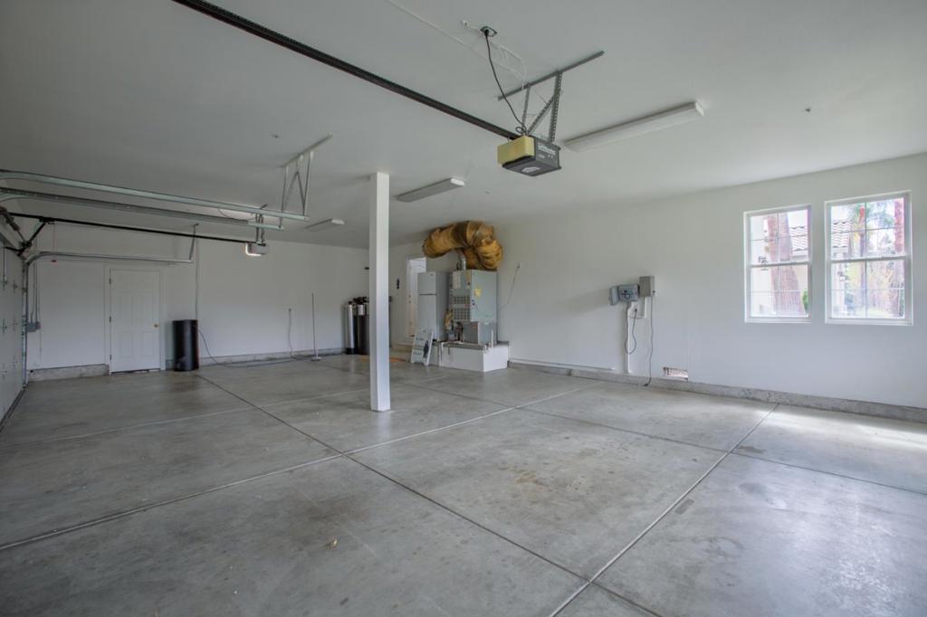 10746 Green Valley Drive Property Photo 40