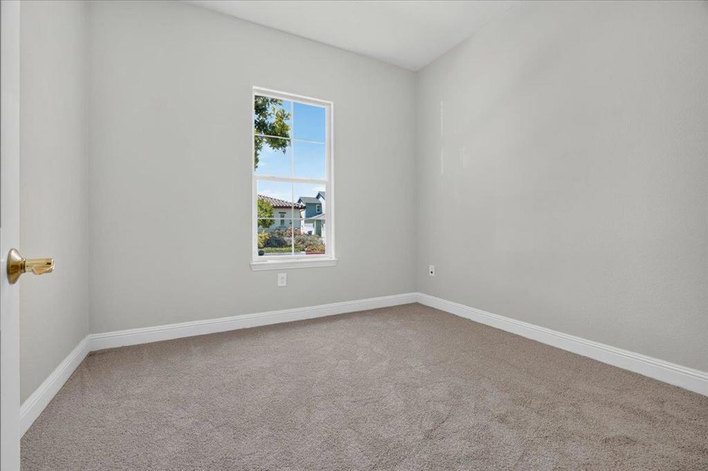 18470 Mcclellan Circle Property Photo 32