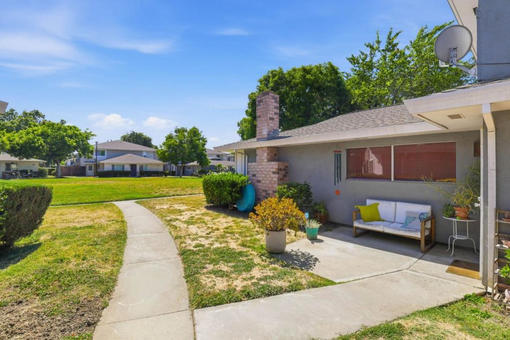 5473 Tradewinds 2 Property Photo 19