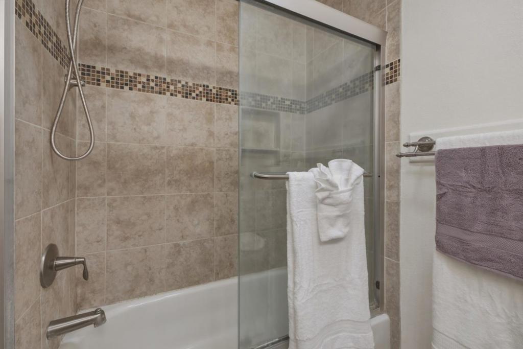 539 Giuffrida Avenue B Property Photo 35