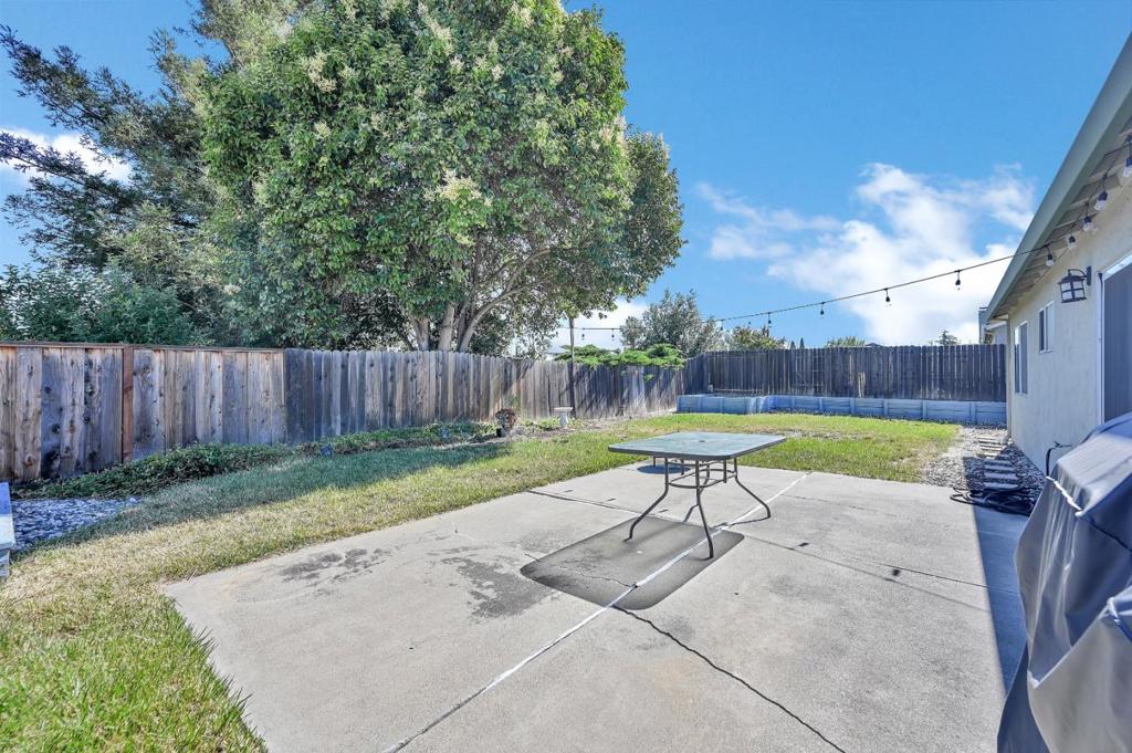 2226 Meredith Way Property Photo 21