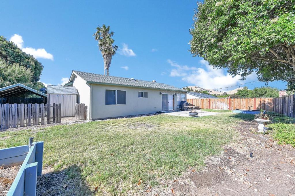 2226 Meredith Way Property Photo 24
