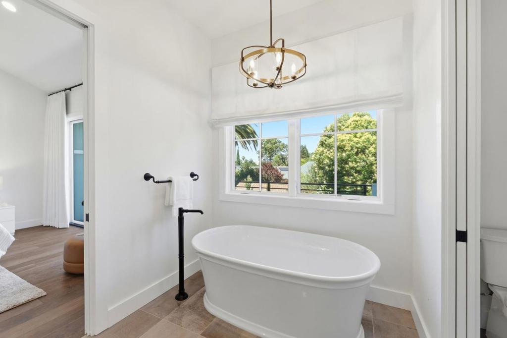 1022 Clintonia Avenue Property Photo 29