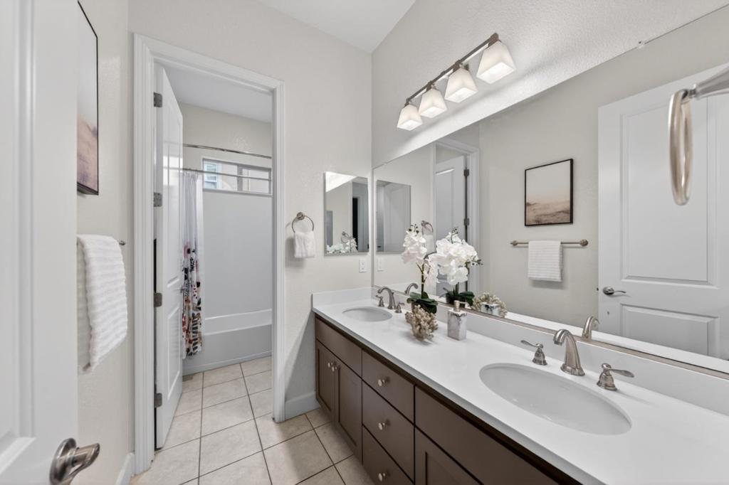 1414 Cottlestone Court Property Photo 16