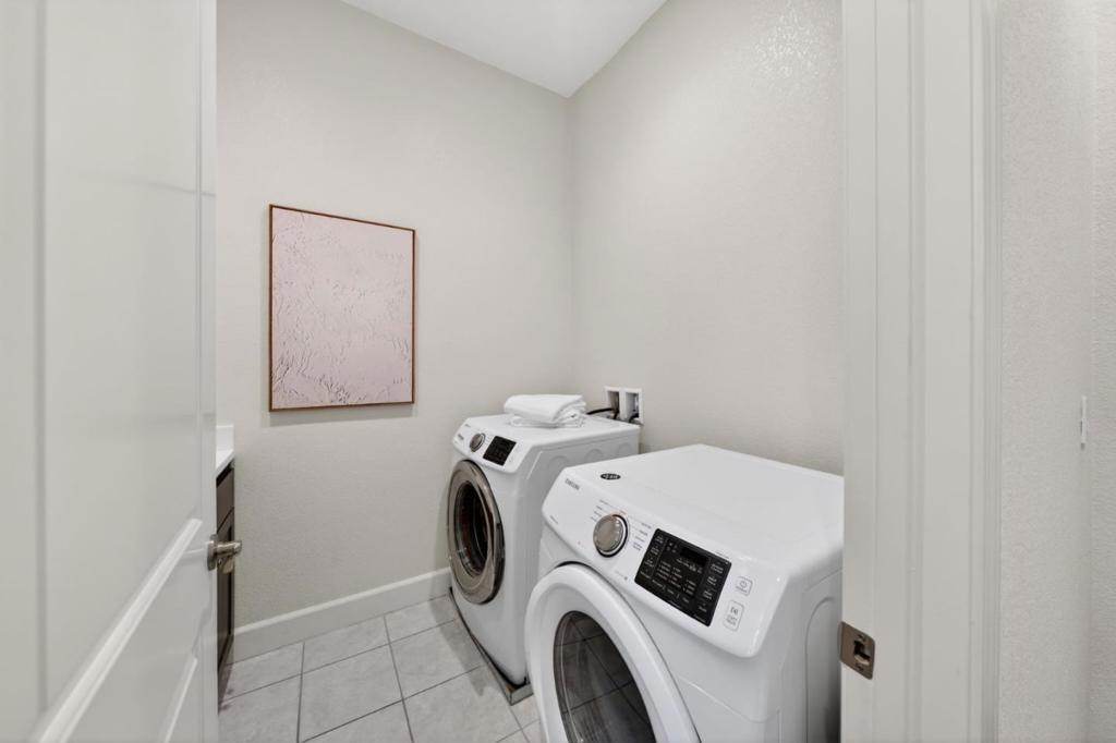 1414 Cottlestone Court Property Photo 19