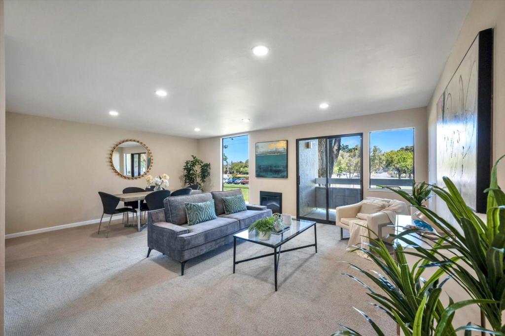 1170 Foster City Boulevard 107 Property Photo 1