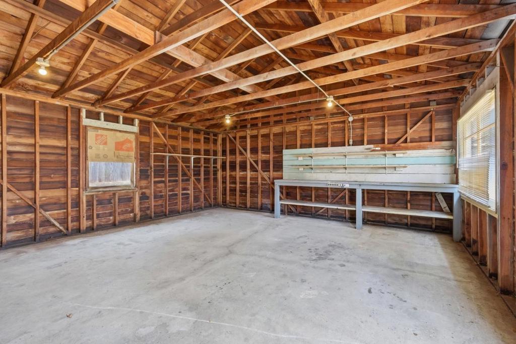 308 Gharkey Street Property Photo 10
