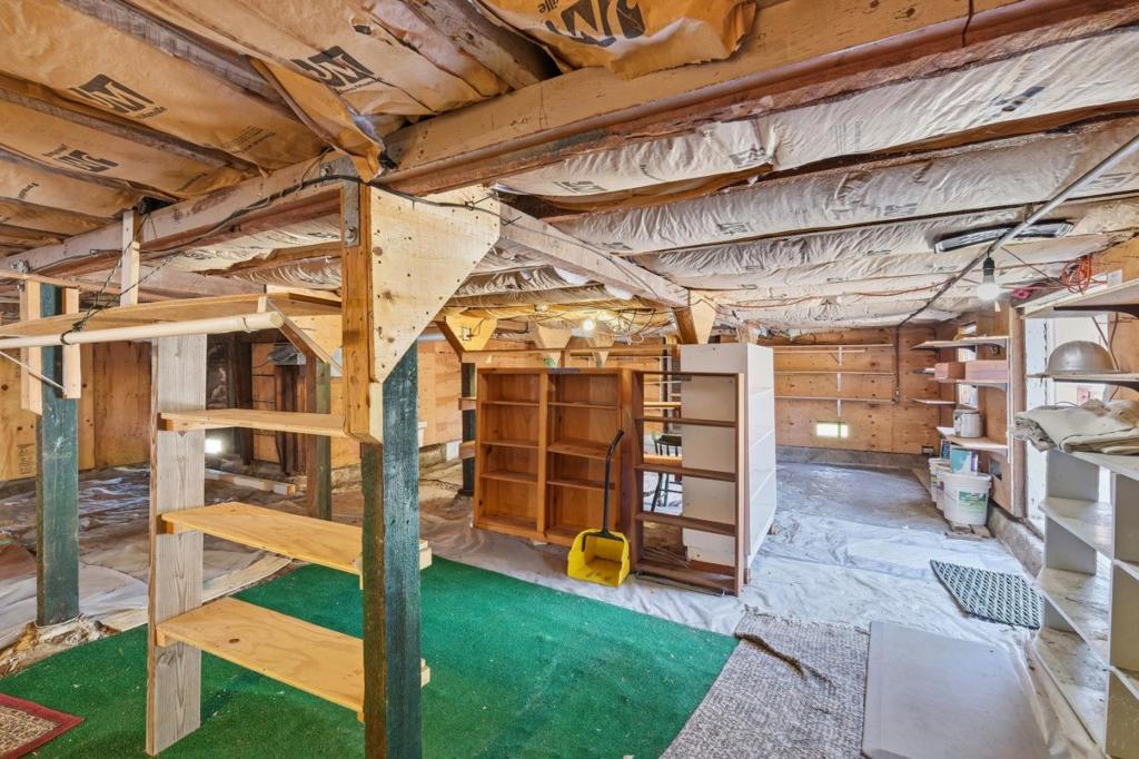 308 Gharkey Street Property Photo 21