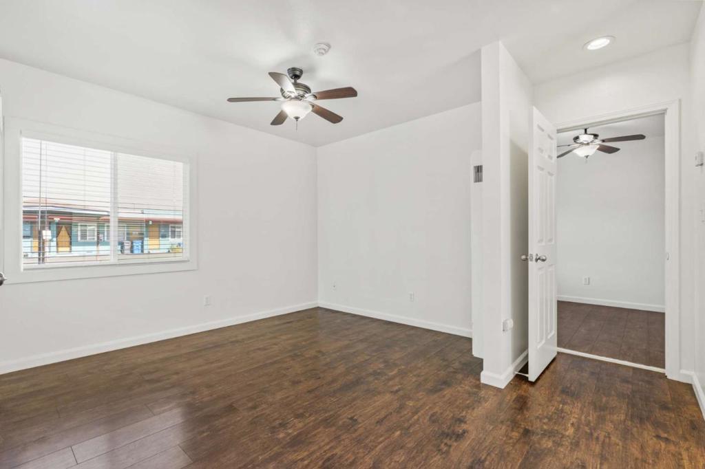 1015 S A Street Property Photo 8