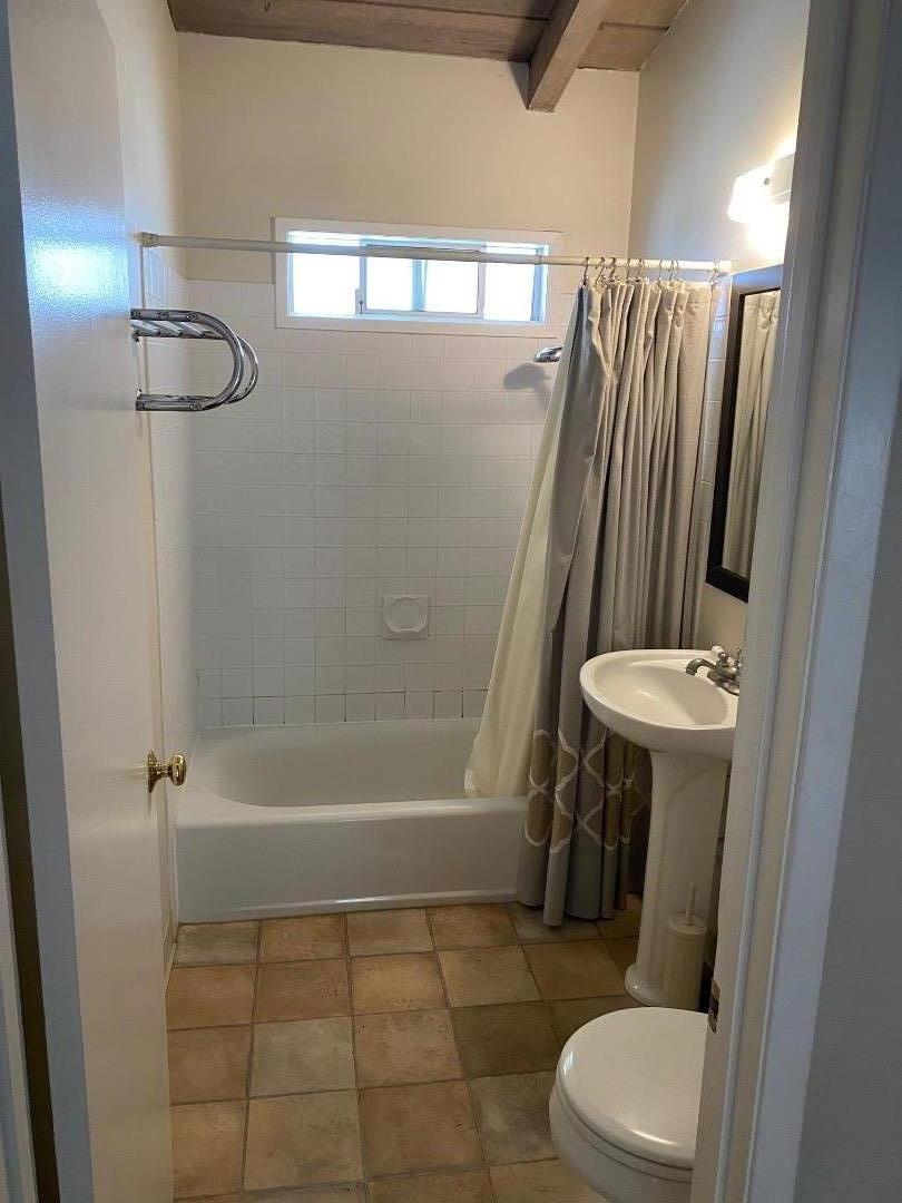 307 Treasure Island Property Photo 9