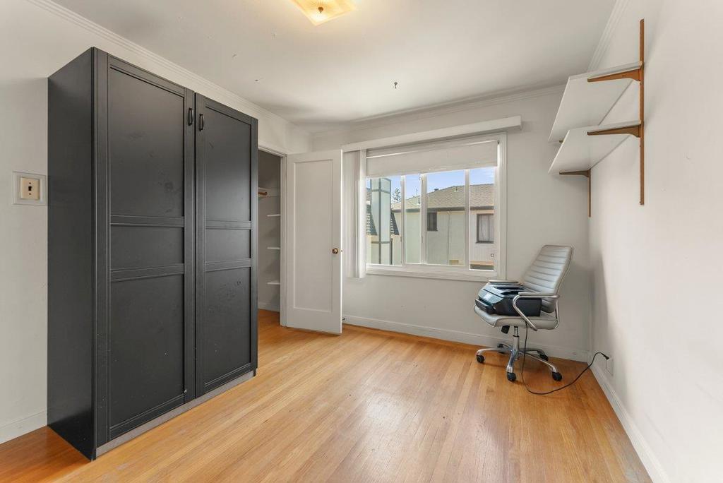 109 Hobart Avenue Property Photo 16