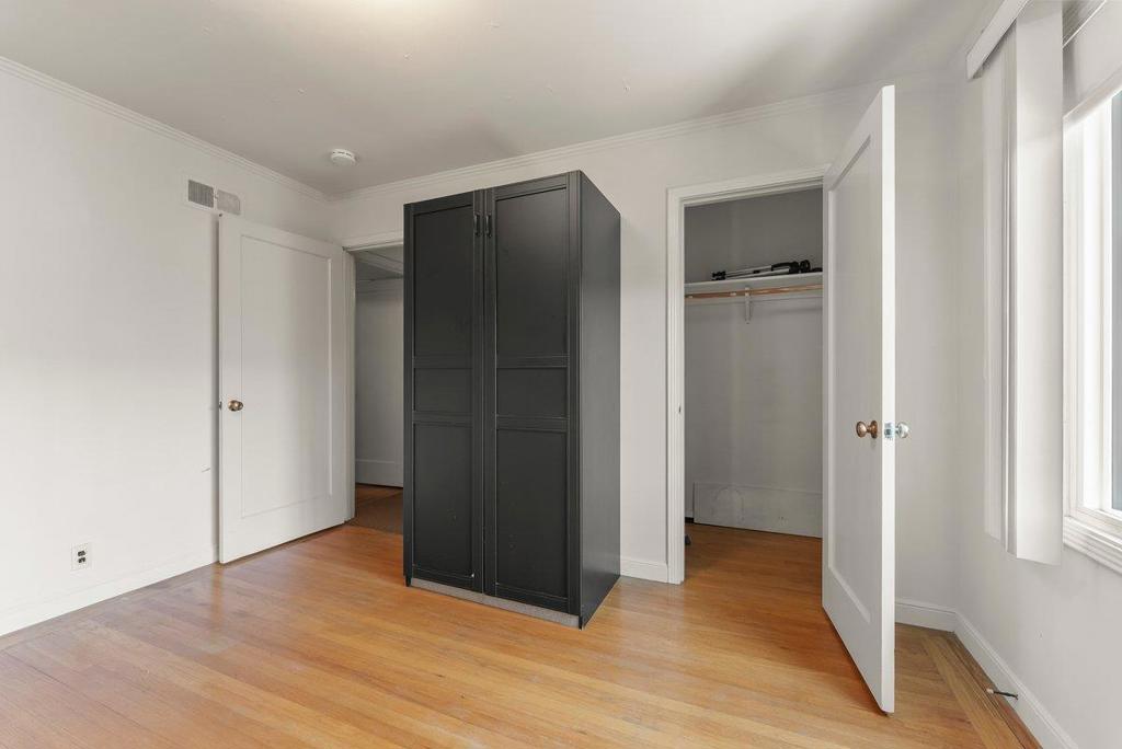 109 Hobart Avenue Property Photo 17