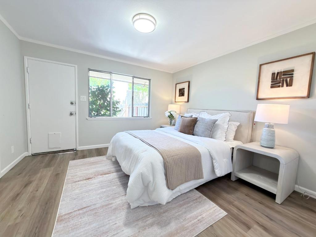 1531 Marina Court B Property Photo 10