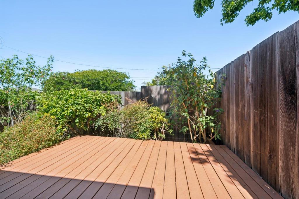 6107 Jordan Avenue Property Photo 22