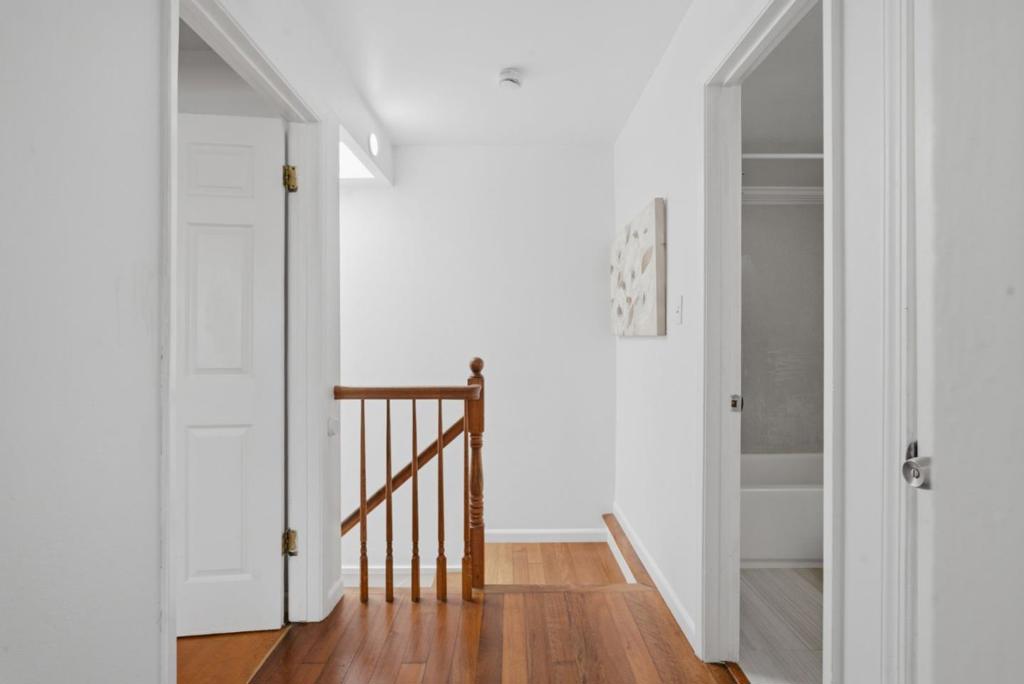 576 Sylvan Street 15 Property Photo 16