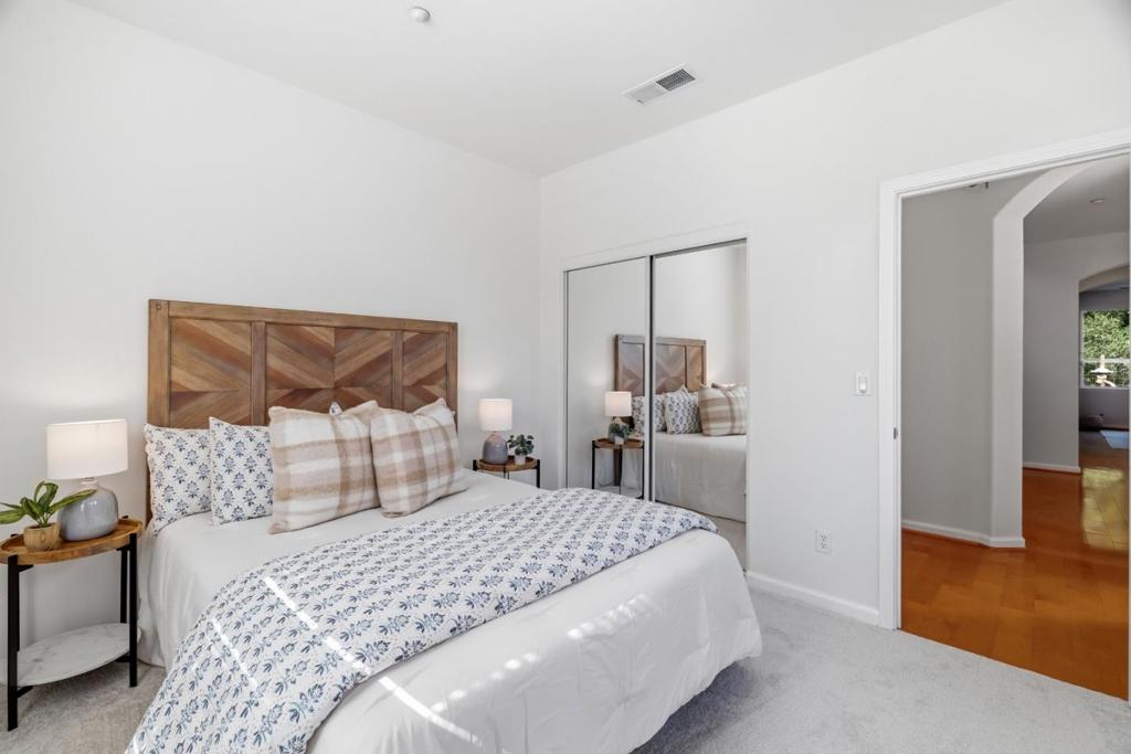 6 Deerfield Drive Property Photo 14
