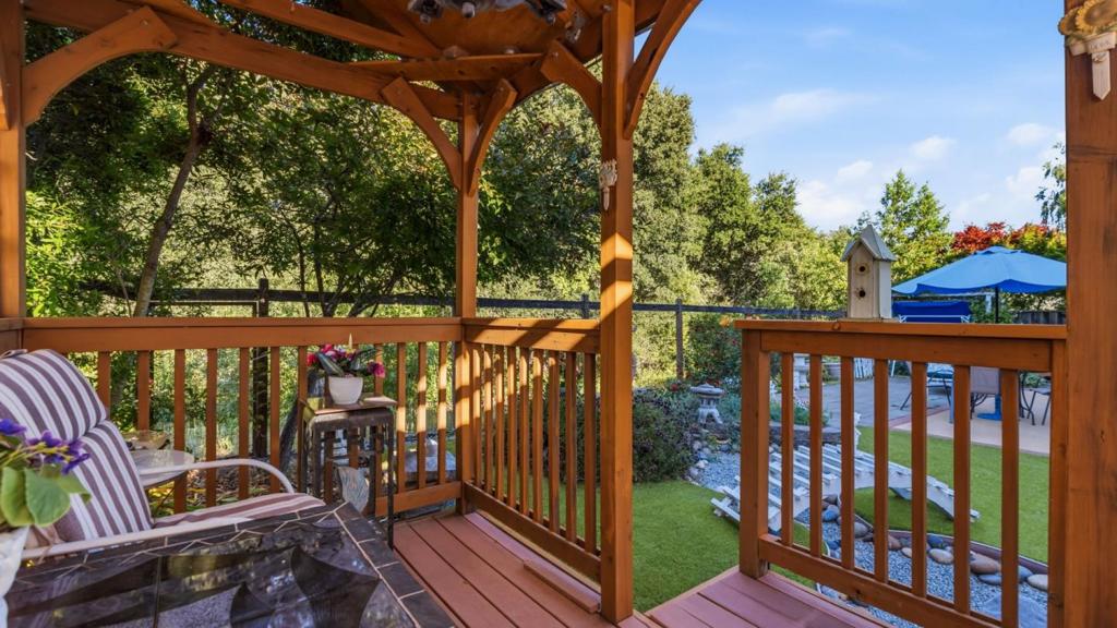 6 Deerfield Drive Property Photo 29