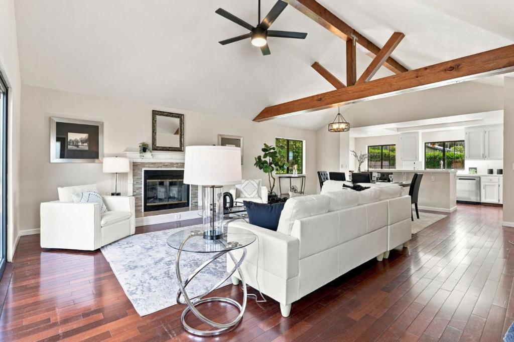 295 Day Valley Road Property Photo 4