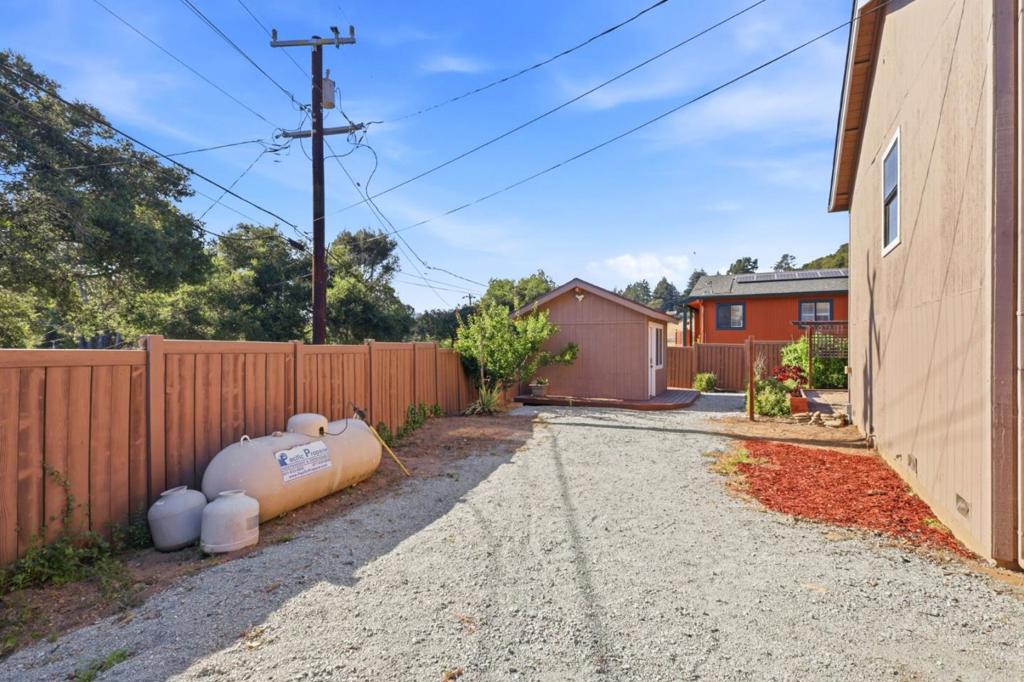 295 Day Valley Road Property Photo 44