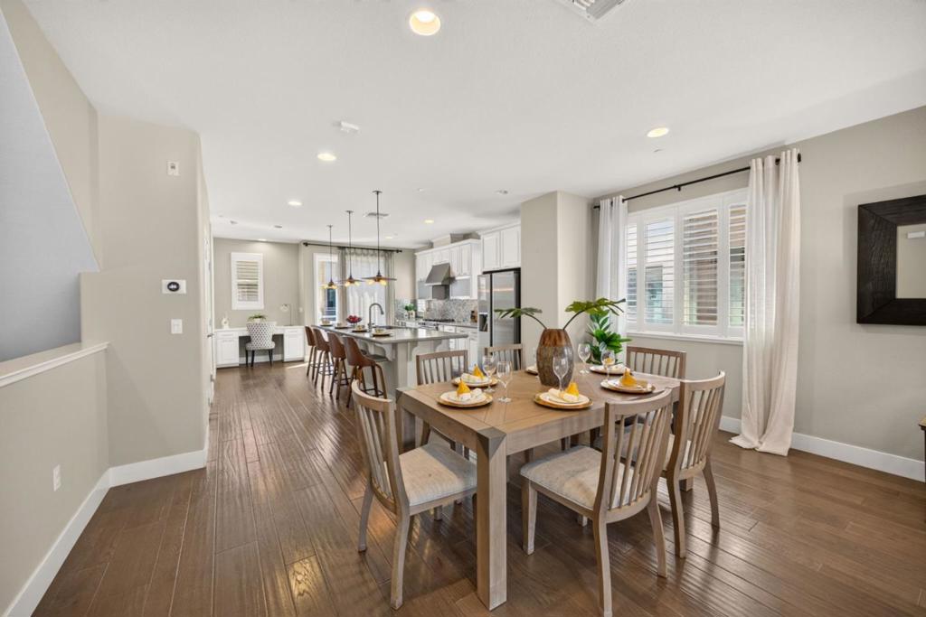 6013 Black Onyx Court Property Photo 16