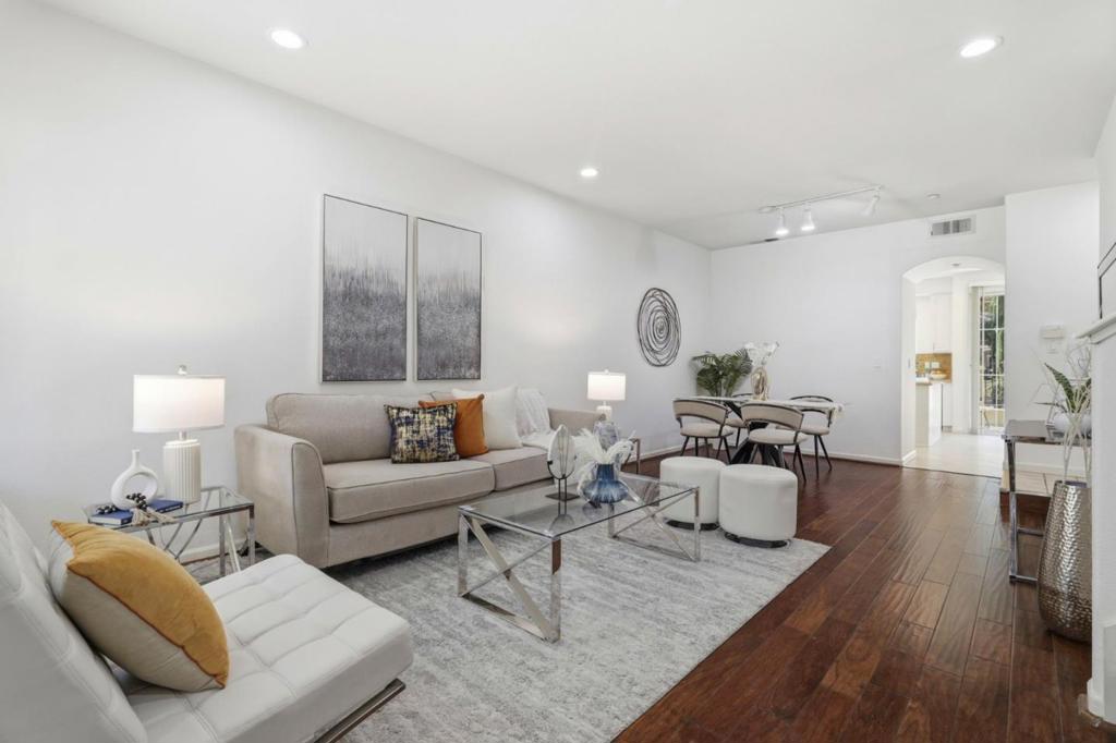 3287 Montevarchi Street Property Photo 5