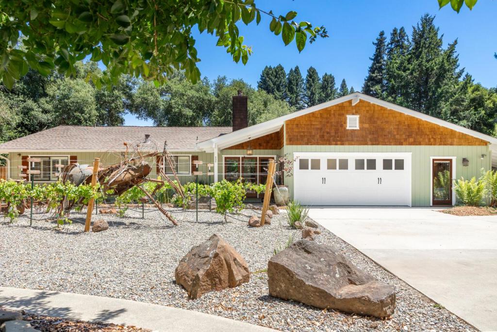 595 Wente Street Property Photo 1