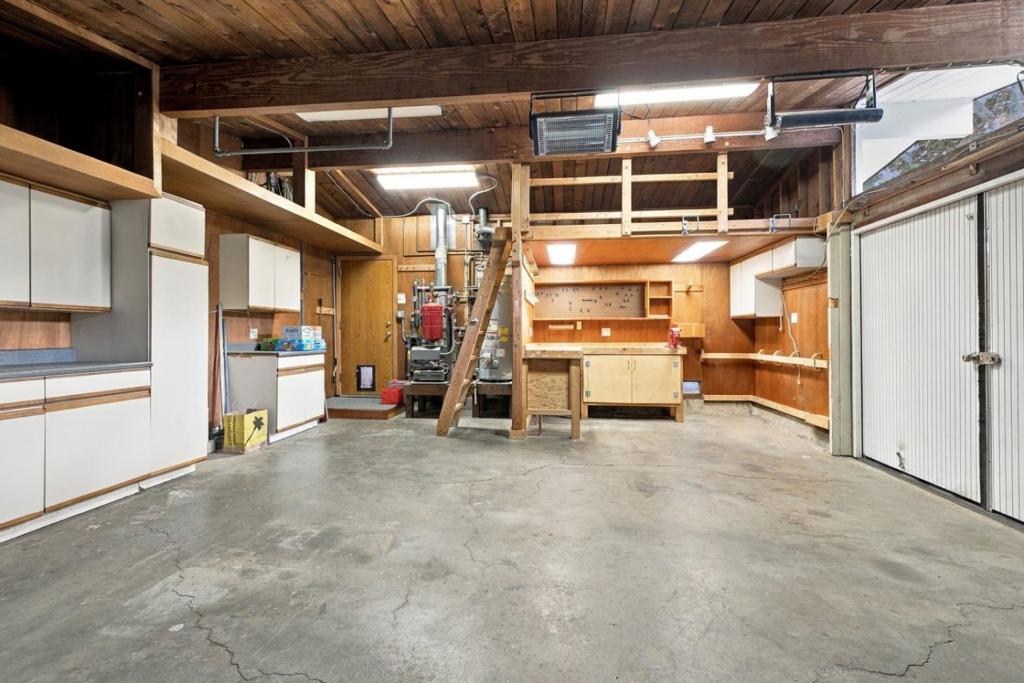 3421 Greer Road Property Photo 45