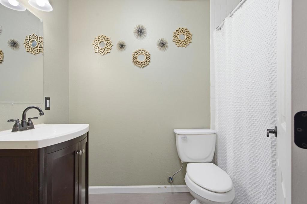 610 Memorial Drive Property Photo 22