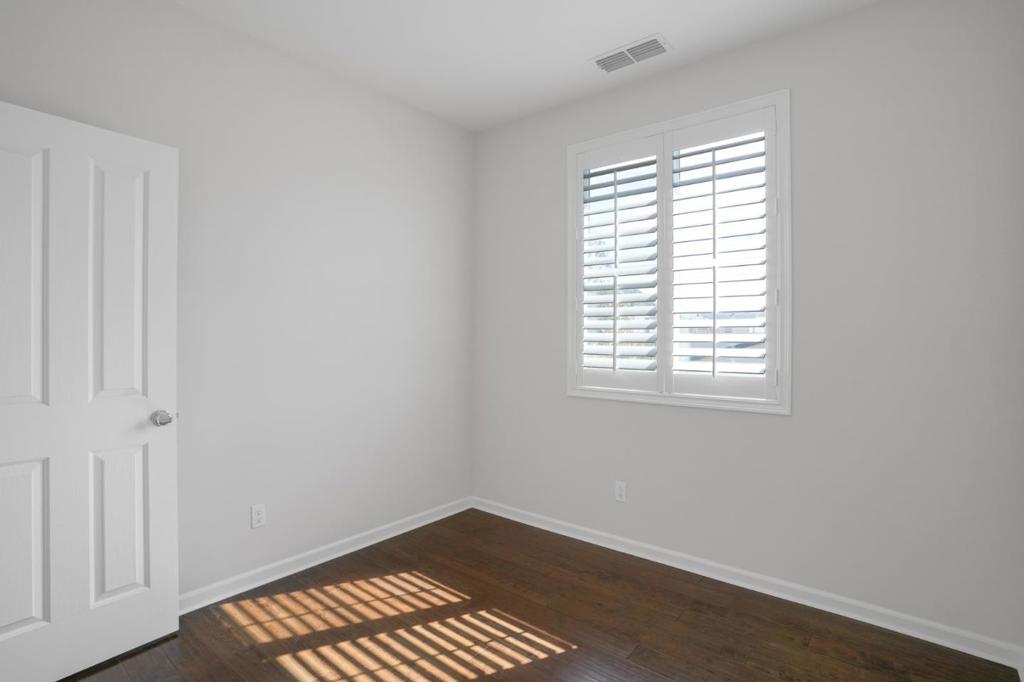 1297 Coyote Creek Way Property Photo 24