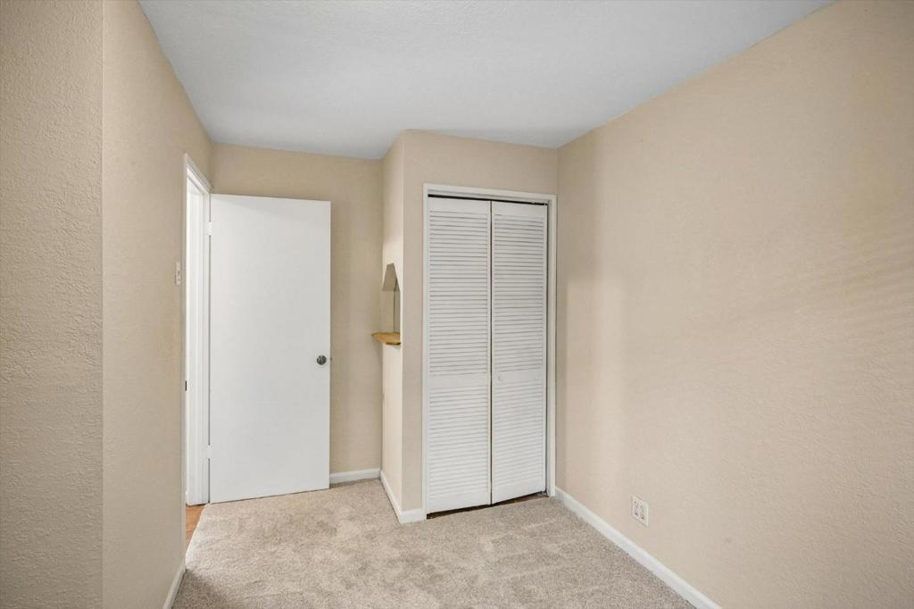 1271 Juniper Drive 7 Property Photo 9