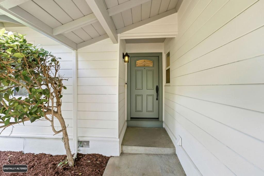 1824 Rosswood Drive Property Photo 4