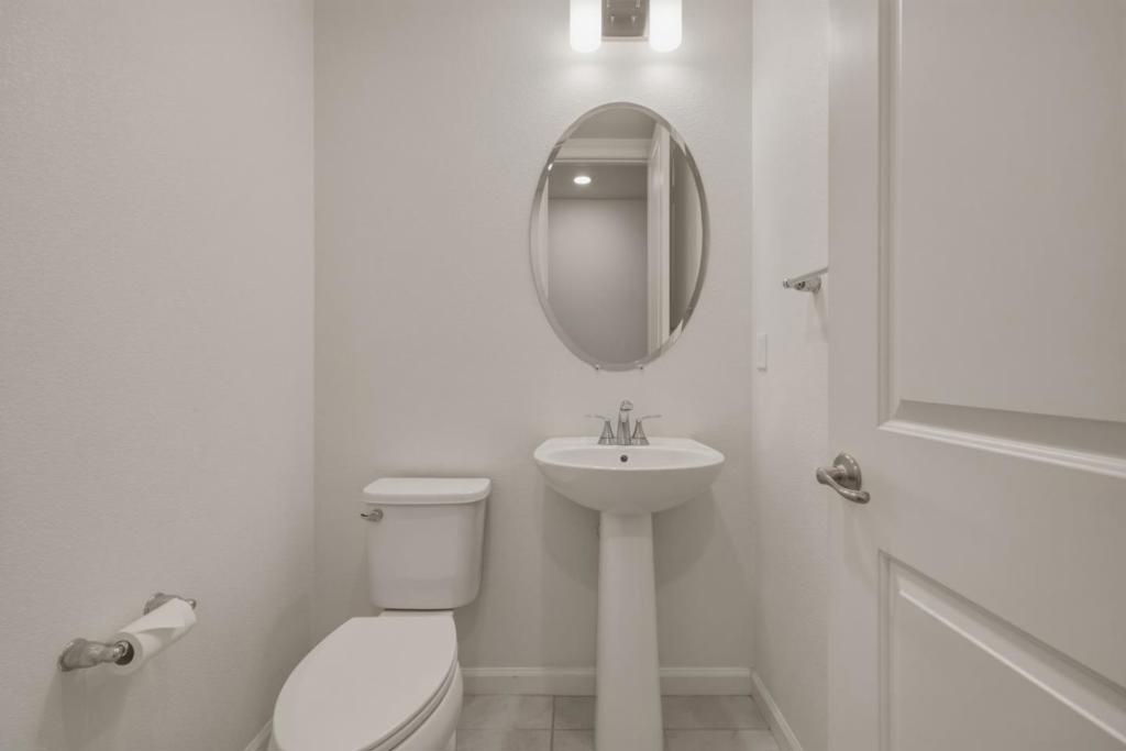 6389 Laguna Seca Lane Property Photo 8