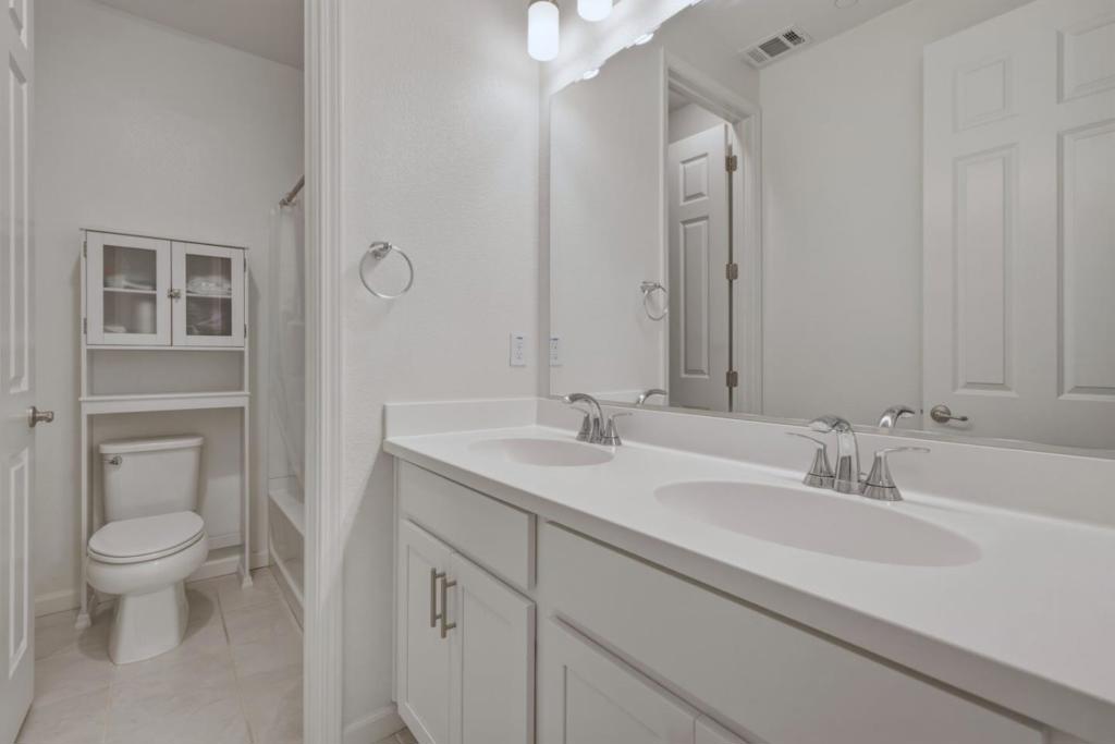 6389 Laguna Seca Lane Property Photo 23