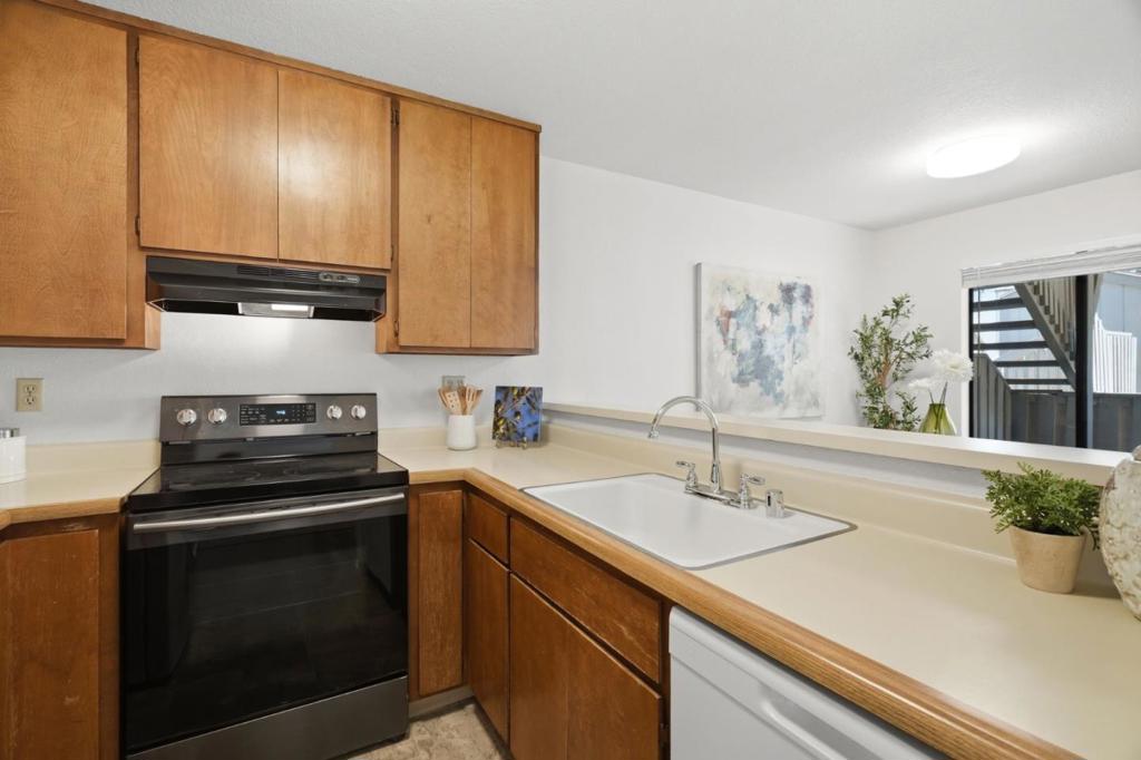 1248 Coyote Creek Place Property Photo 13