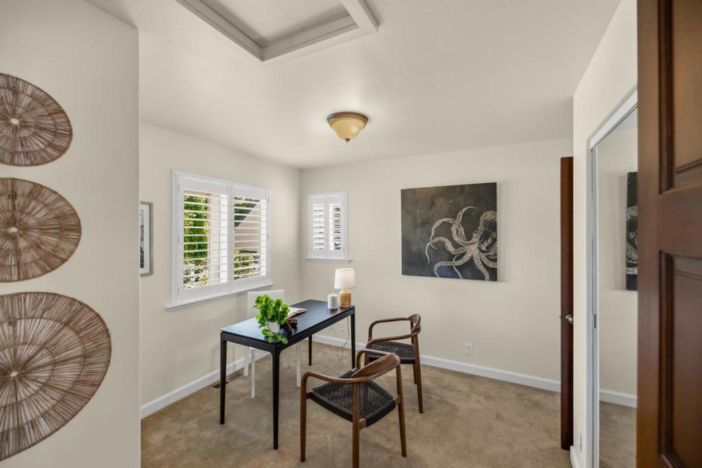 3 White Tail Lane Property Photo 18