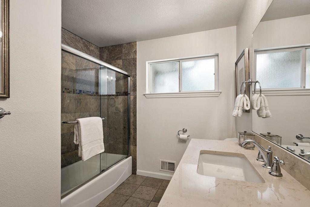 12882 Viscaino Road Property Photo 34