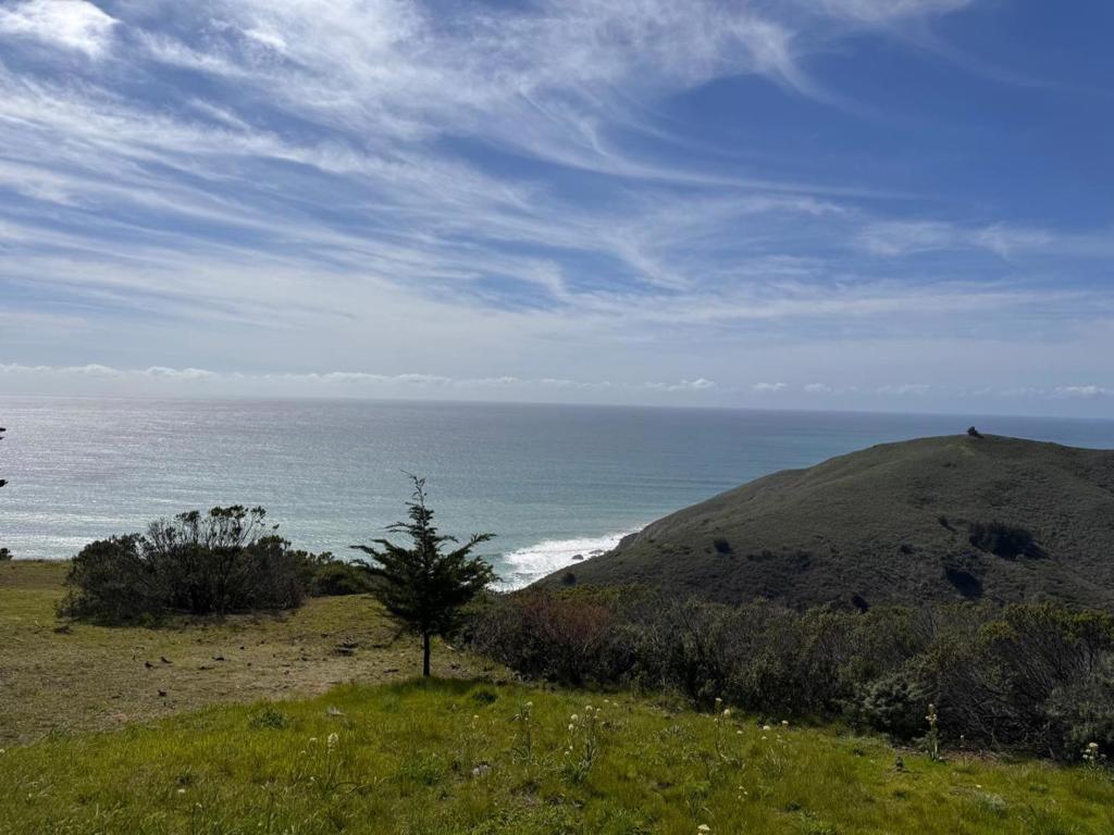 47011 Clear Ridge Road Property Photo 1