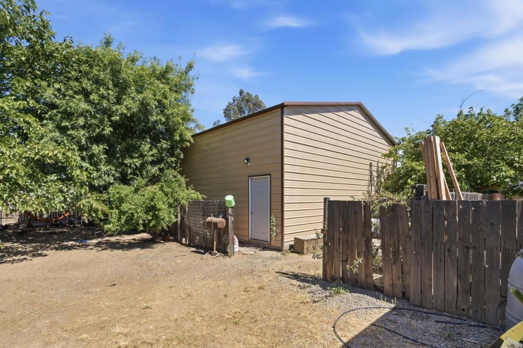 20105 Olympia Road Property Photo 16