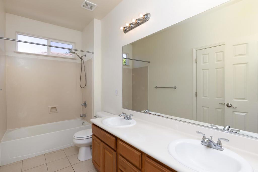4120 Peninsula Point Drive Property Photo 31